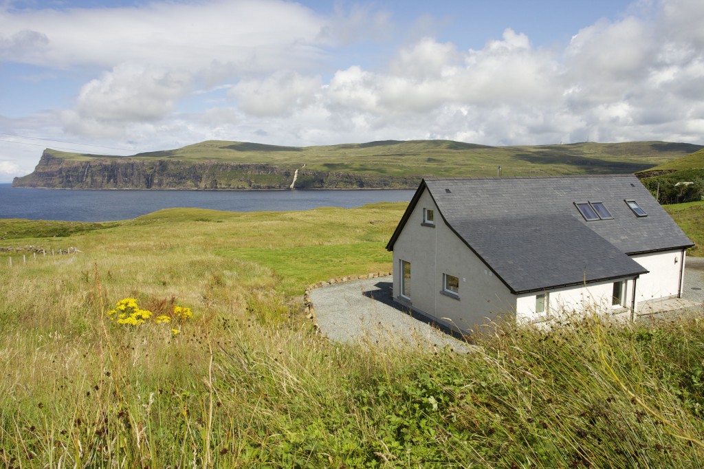 Layout of coastal self catering holiday home on Skye with seaview.